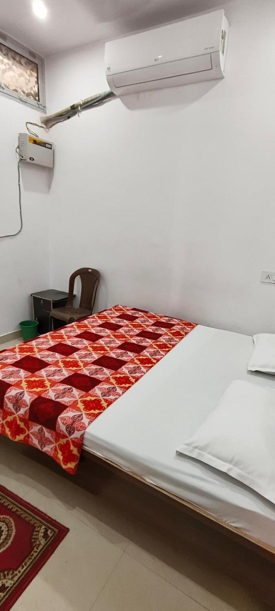 Maa Kaushalya Guest House In Ayodhya Luaran gambar